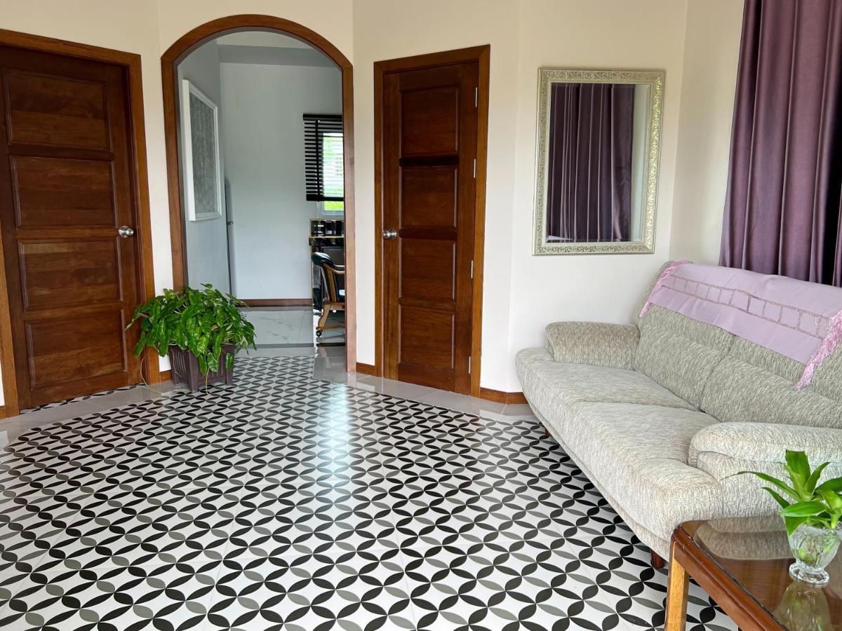 New Home Gบ้านเดี่ยวสร้างใหม่ ใกล้ทะเล ตัวเมืองระยอง Бан-Чак-Пхай Экстерьер фото