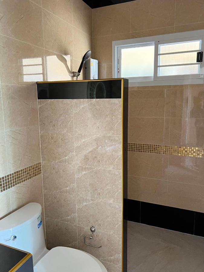 New Home Gบ้านเดี่ยวสร้างใหม่ ใกล้ทะเล ตัวเมืองระยอง Бан-Чак-Пхай Экстерьер фото