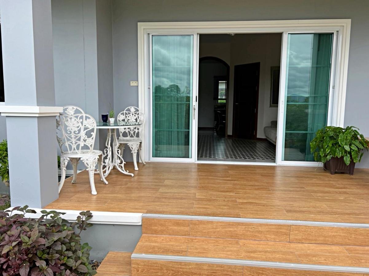 New Home Gบ้านเดี่ยวสร้างใหม่ ใกล้ทะเล ตัวเมืองระยอง Бан-Чак-Пхай Экстерьер фото